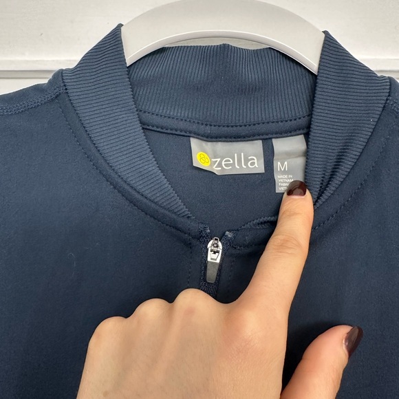 Zella A-Line Tennis Dress with size pockets and front zip. Size Medium. - Picture 3 of 5